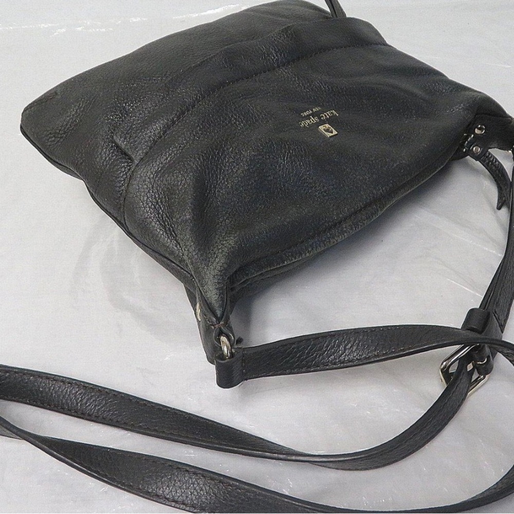 Kate Spade New York Black & Gold Multi-Pocket 9" X 10" Leather Crossbody Purse